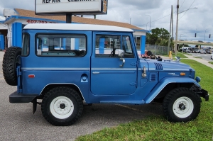 1971 Toyota FJ40 Land Cruiser Bootie's Pawn Shop